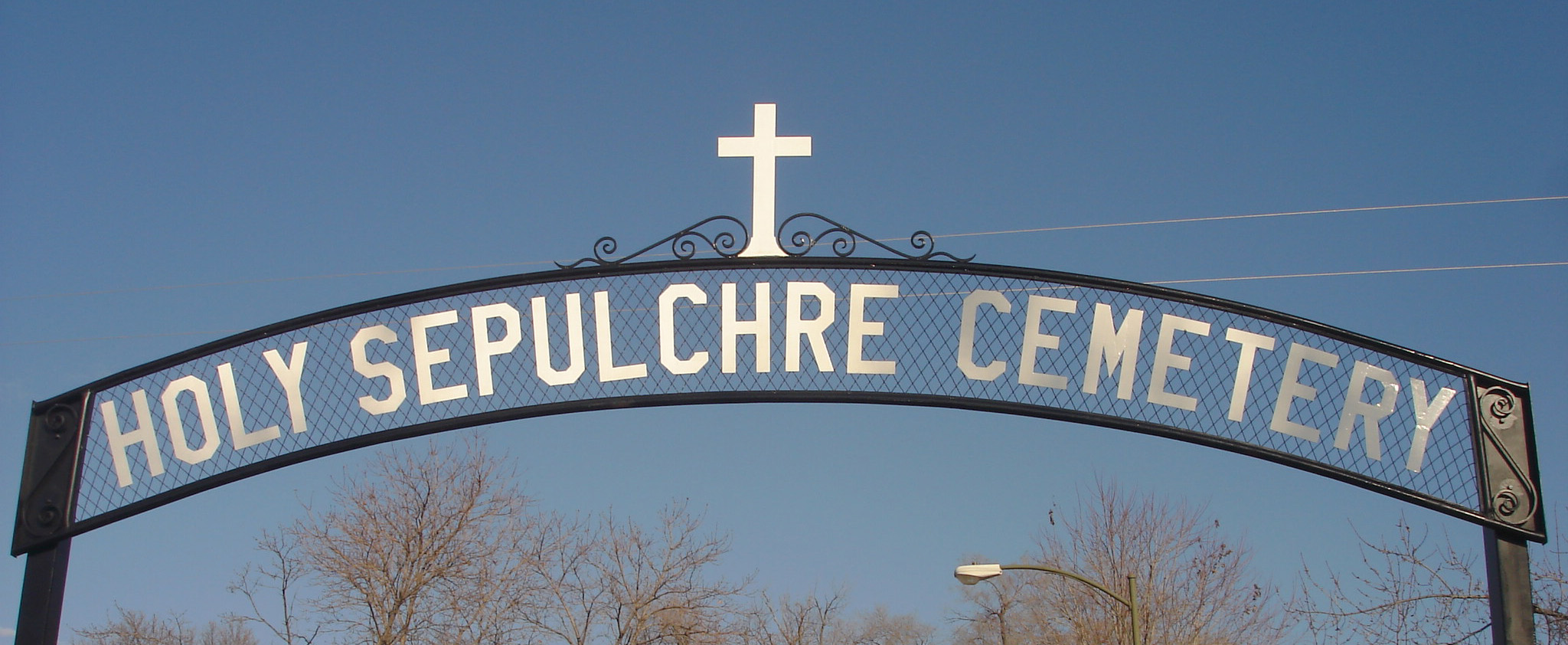 holy-sepulchre-sign